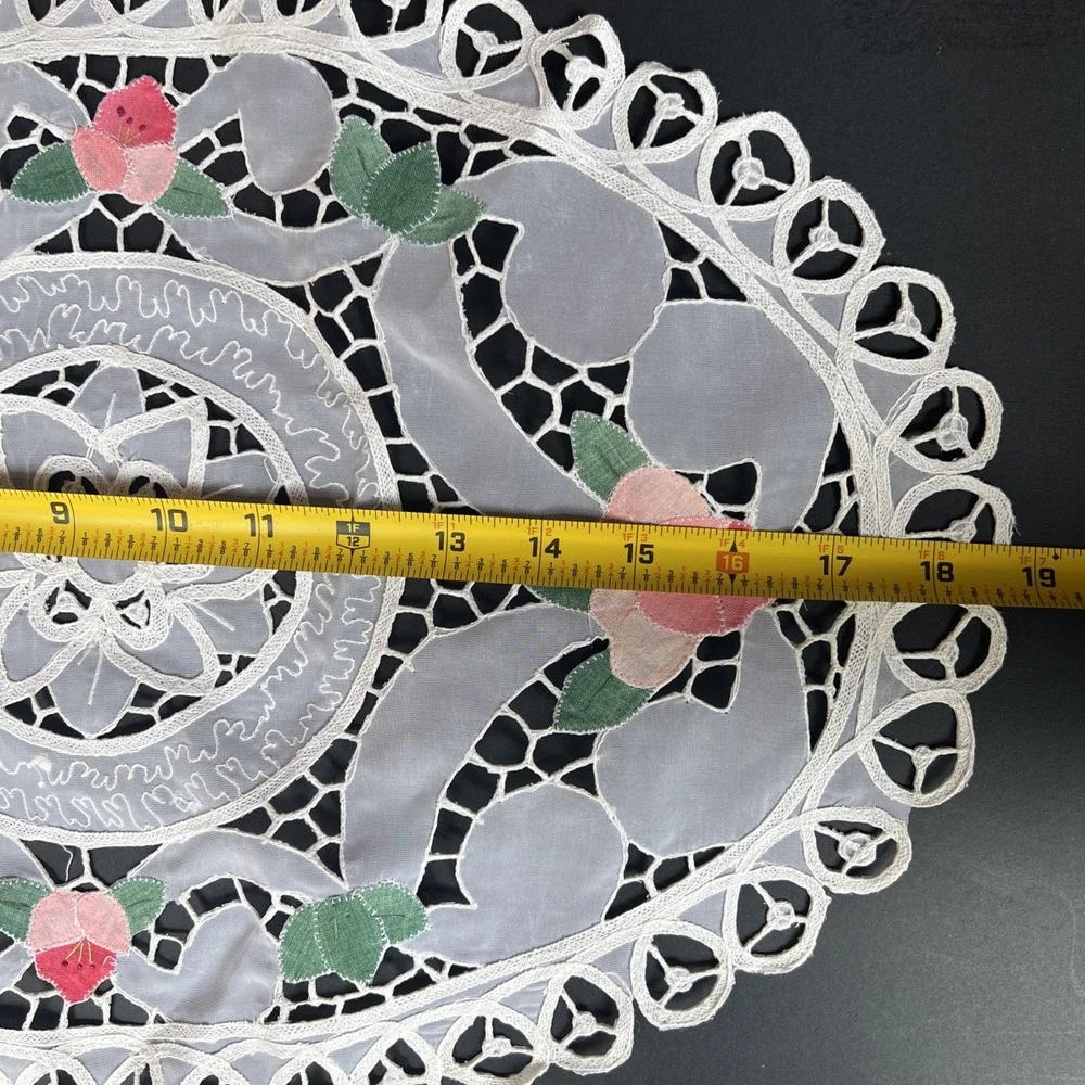 VTG Embroidered Lace Applique Placemats Set 4 Pink Floral Sheer Cottage Chic NEW